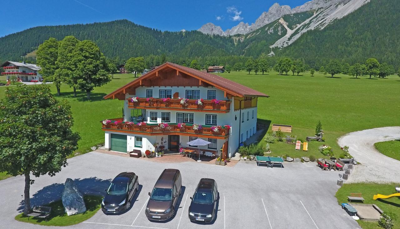 Ferienwohnung Pernerhof Ramsau am Dachstein Exterior foto